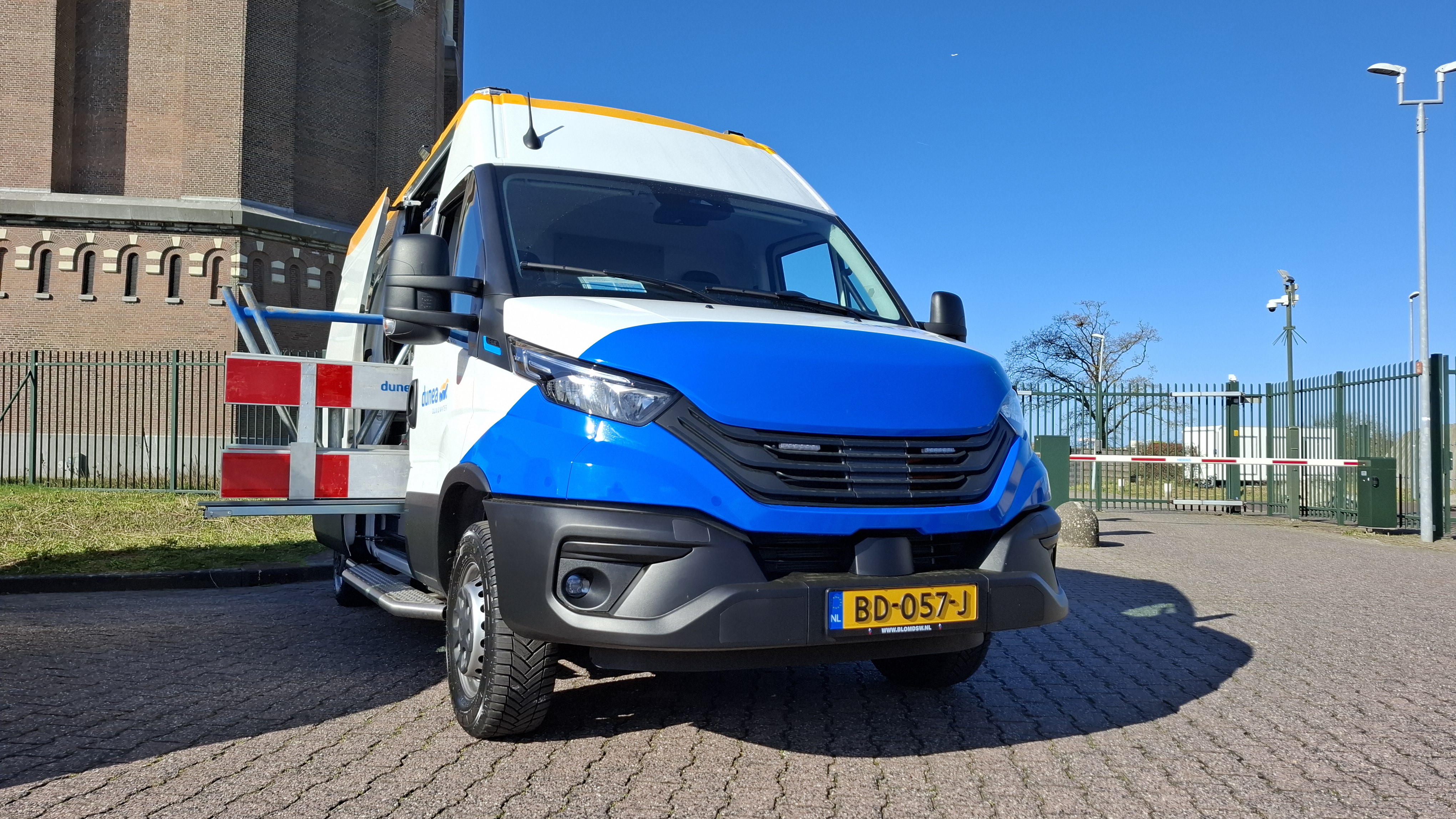 Iveco eDaily 42S14E VP L2H2 + L2H1 - DUNEA