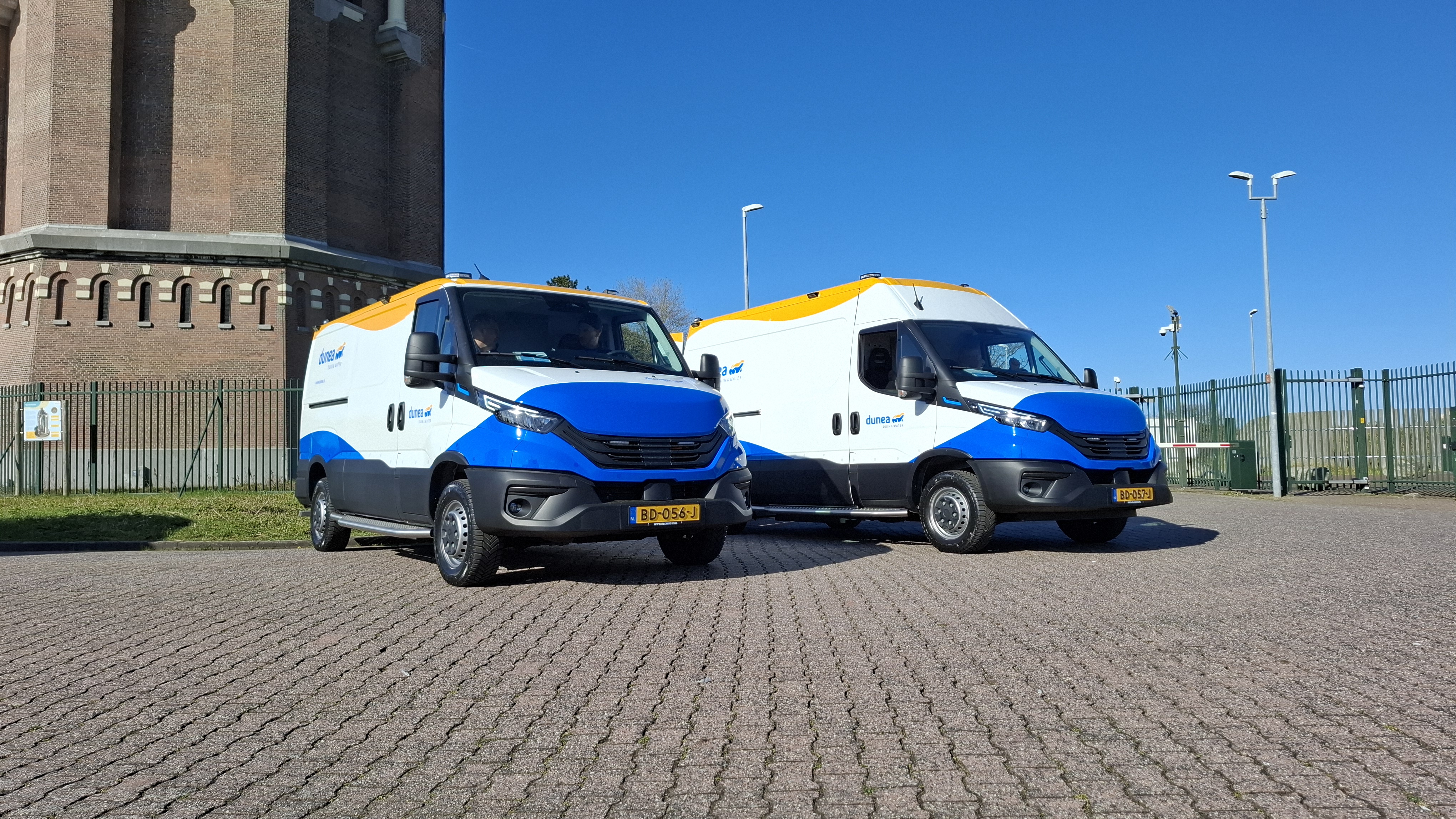 Iveco eDaily 42S14E VP L2H2 + L2H1 - DUNEA