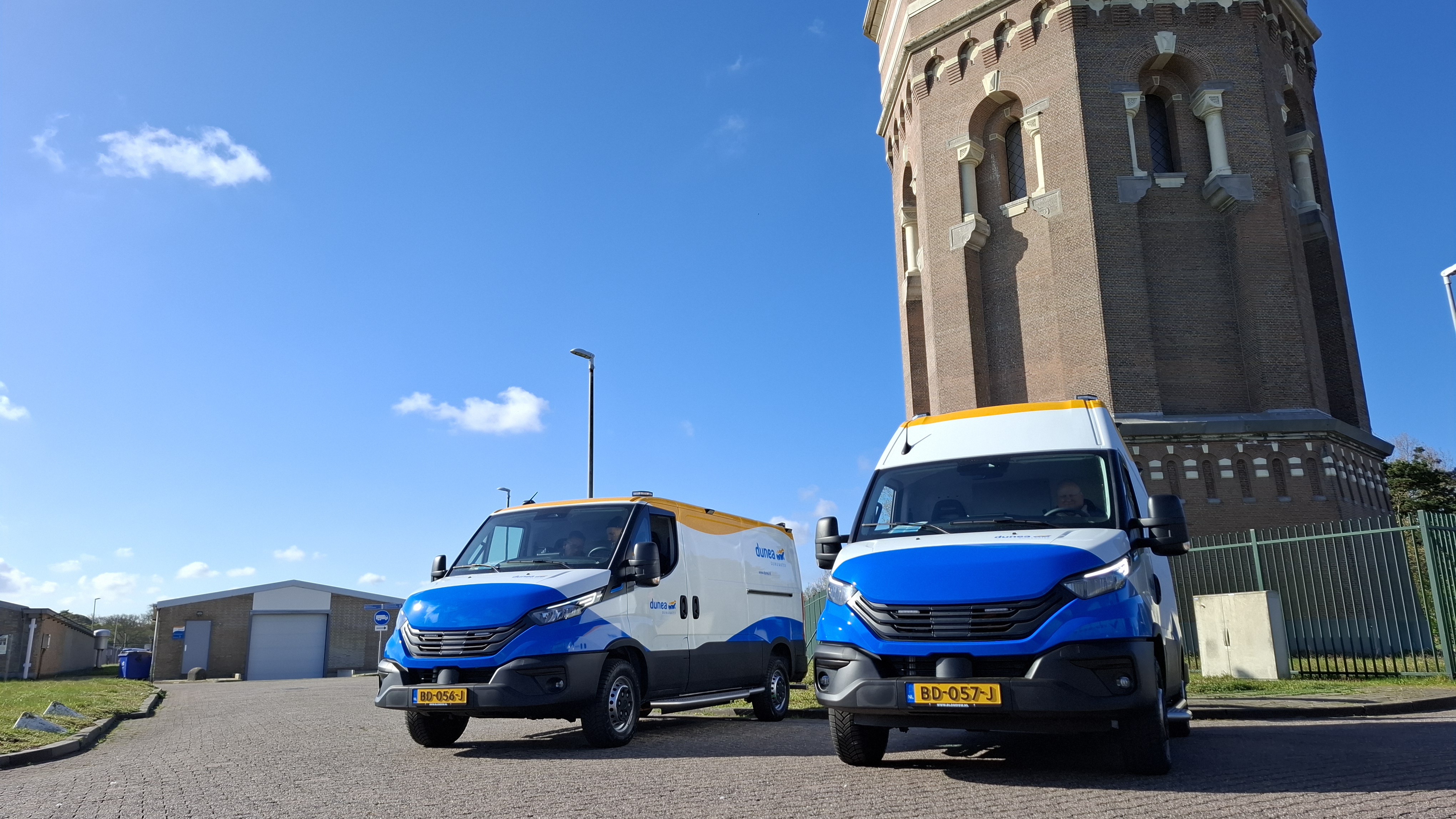 Iveco eDaily 42S14E VP L2H2 + L2H1 - DUNEA