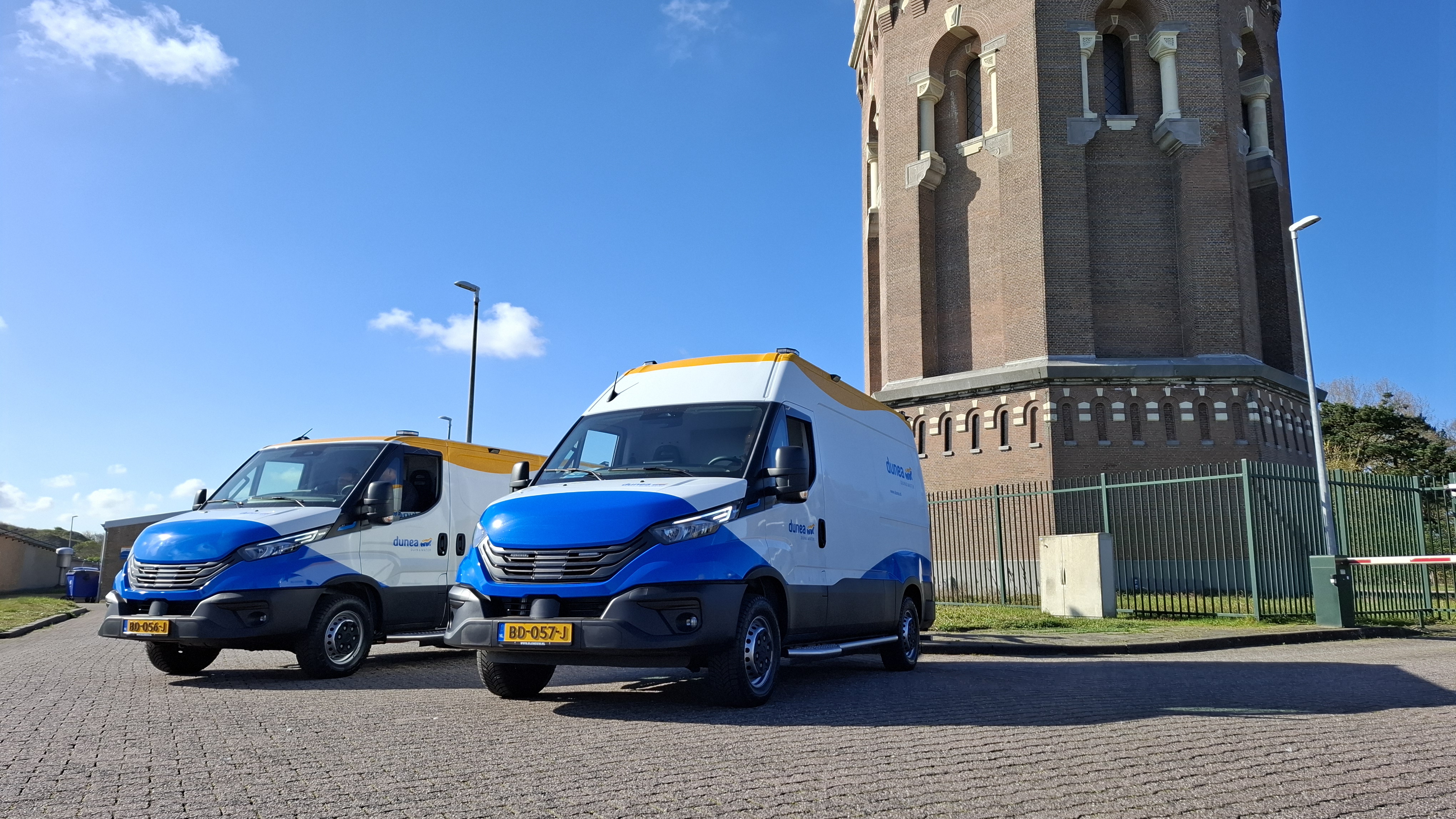 Iveco eDaily 42S14E VP L2H2 + L2H1 - DUNEA