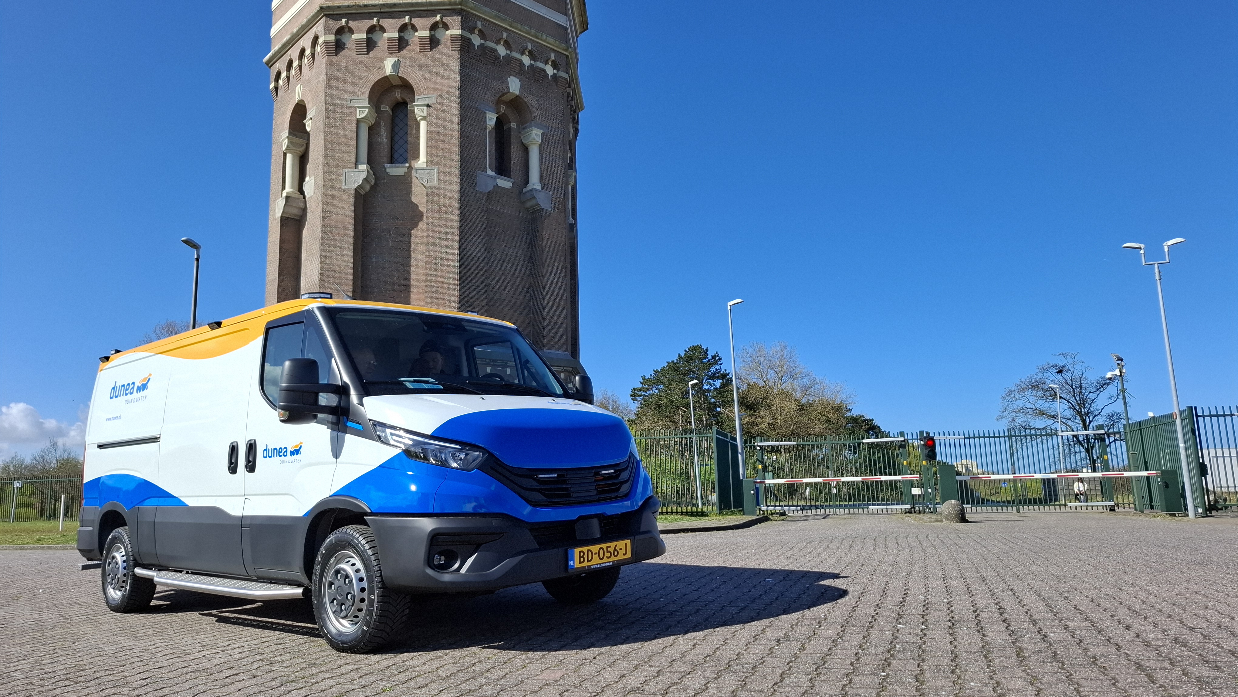 Iveco eDaily 42S14E VP L2H2 + L2H1 - DUNEA