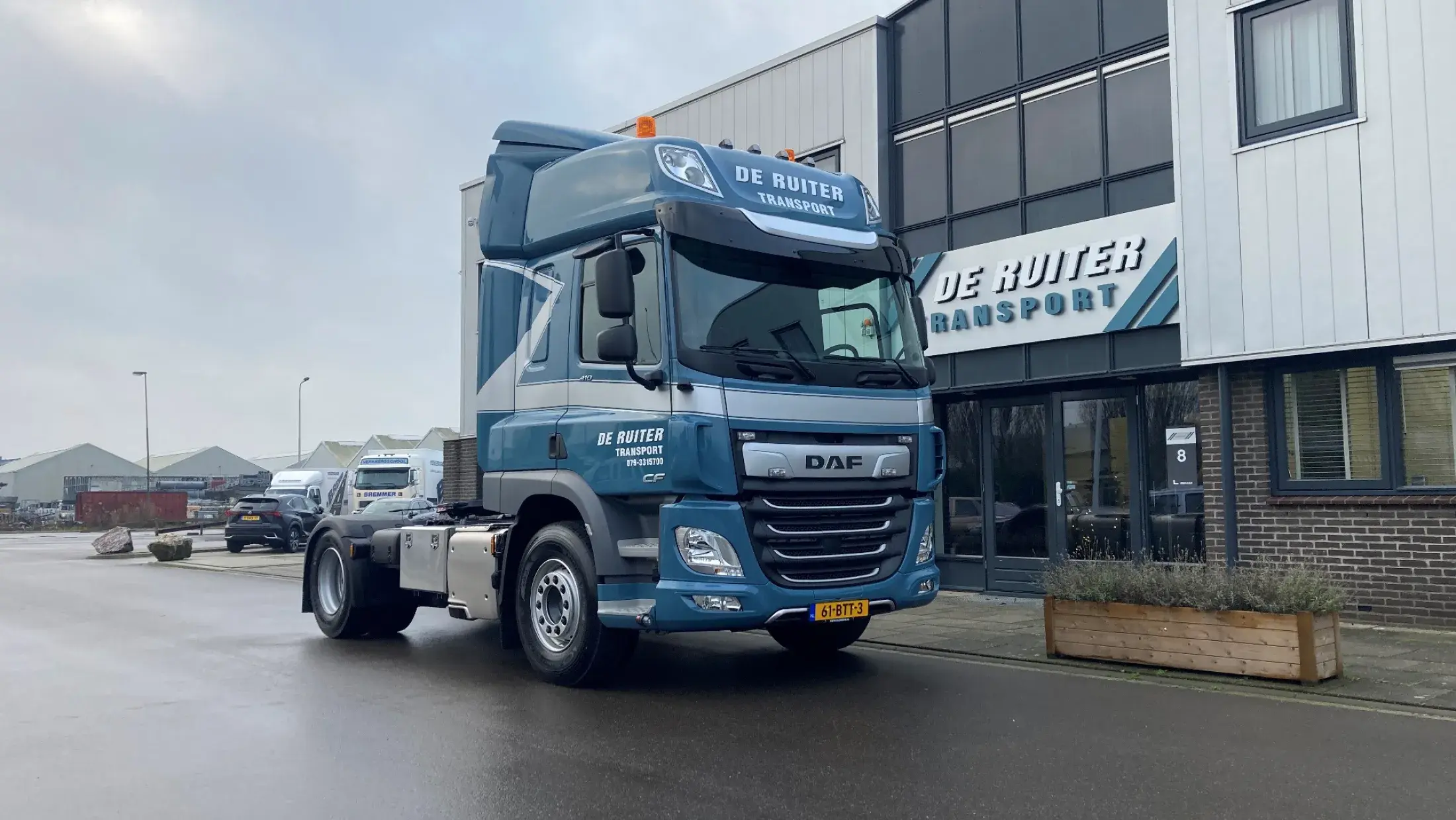 CF 410 FT SC - De Ruiter Transport