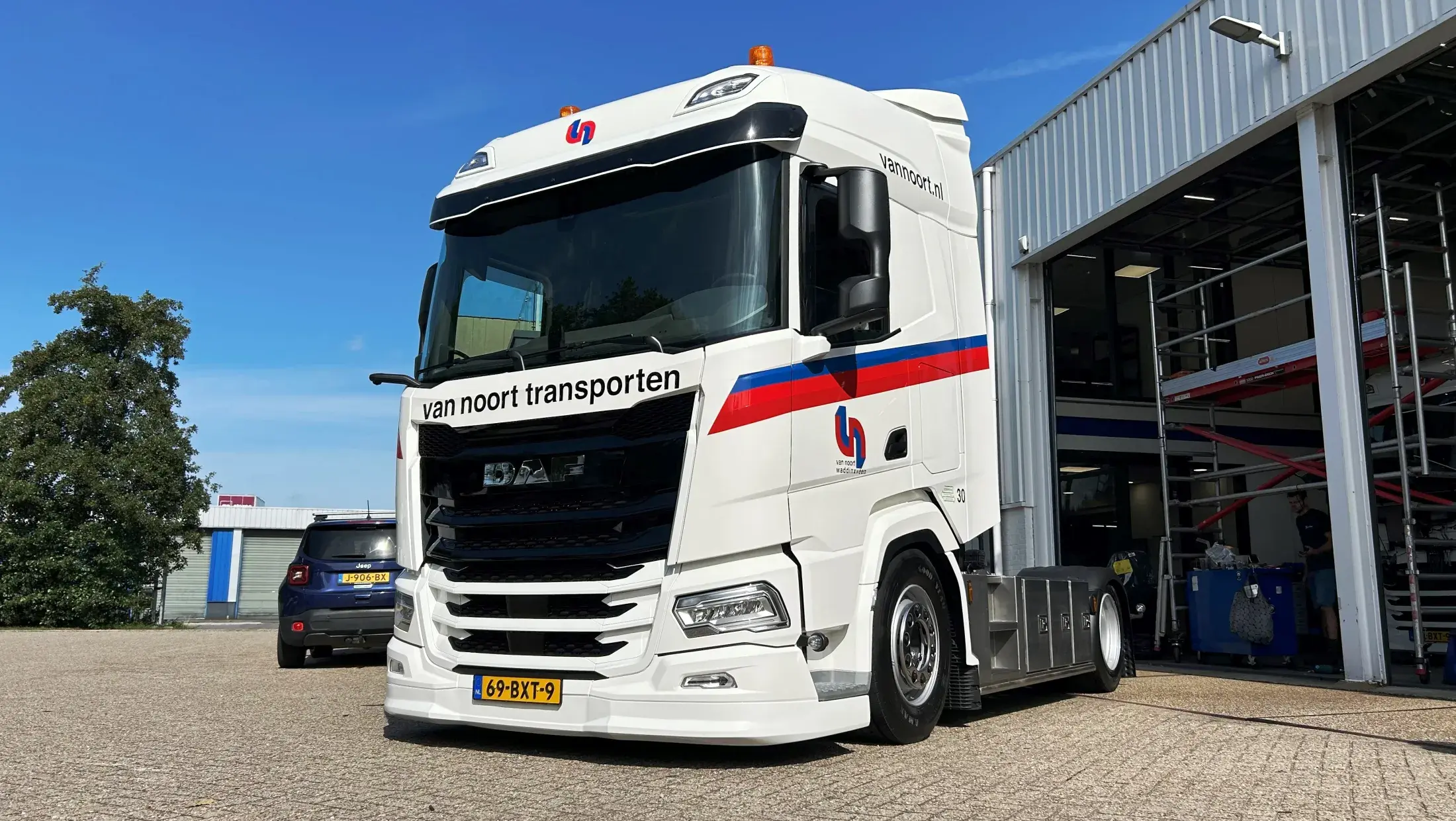 DAF Van Noort bedrijven BV - XF 430 FT SHC
