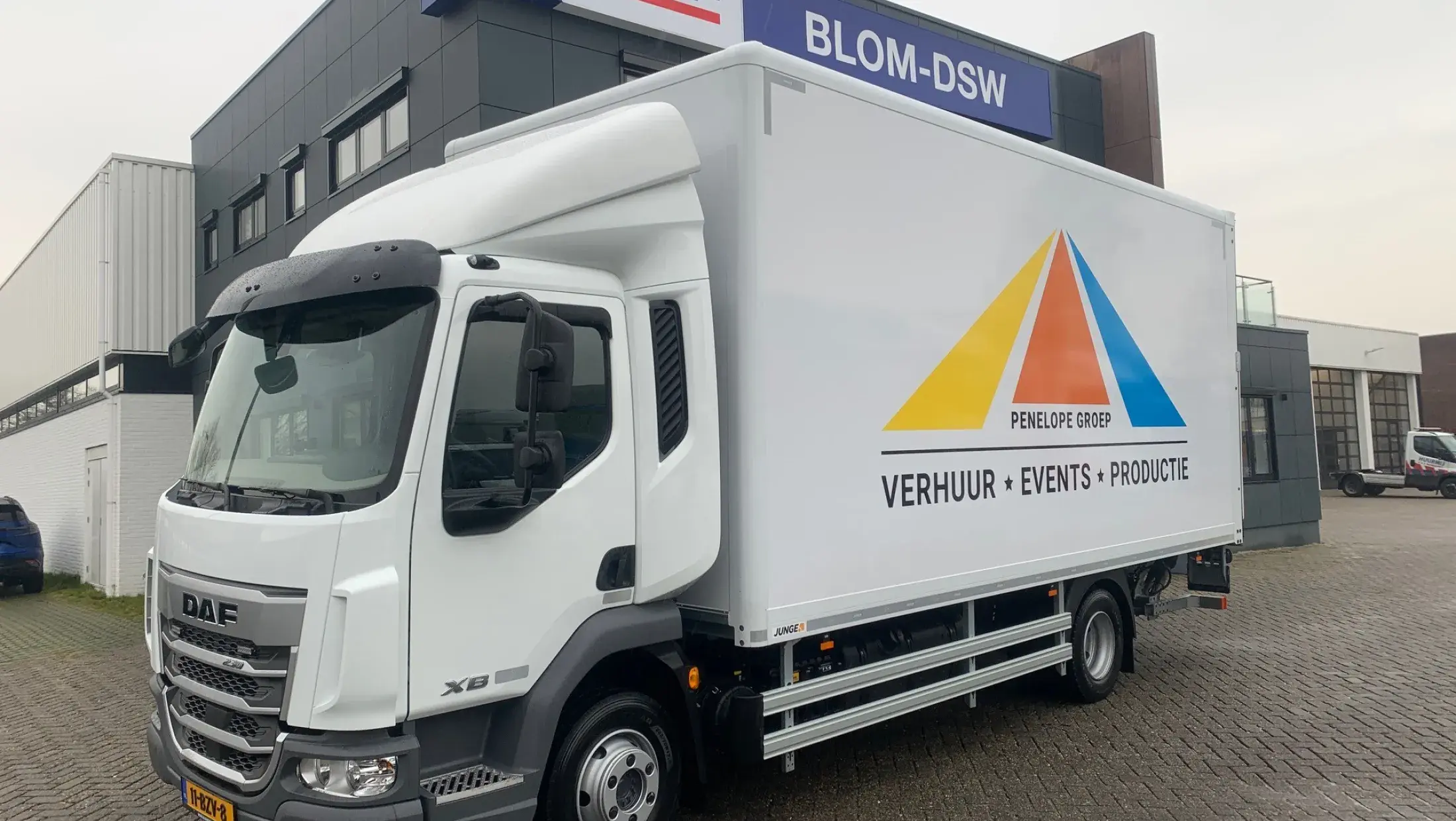 DAF XB 230 FA DC 12T - Penelope