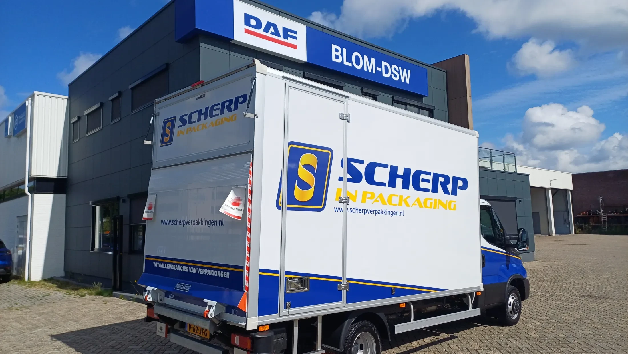 Iveco Daily 50C18 A8 -Scherp Verpakkingen