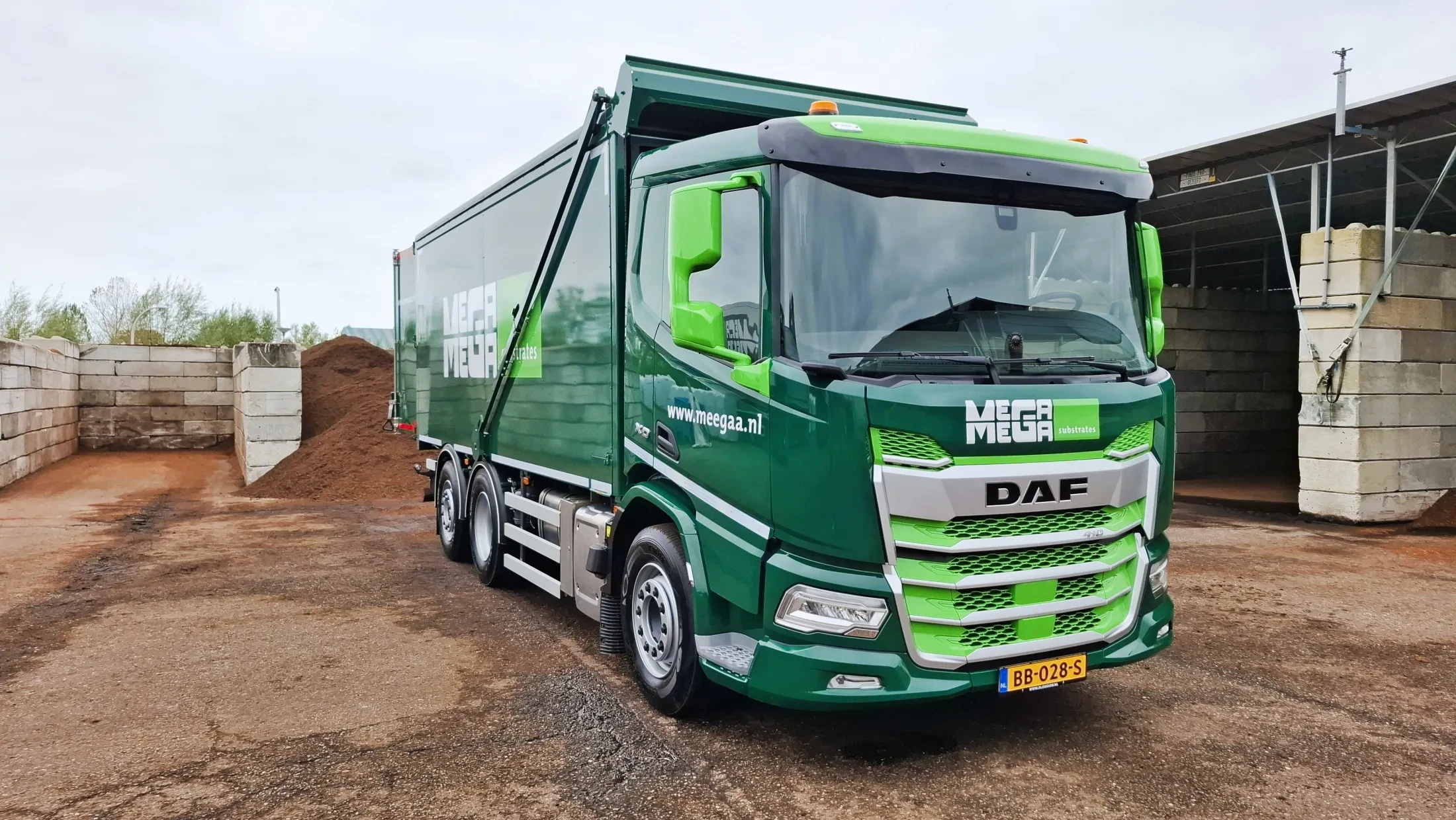 DAF XD 410 FAN DC - Meegaa Substrates