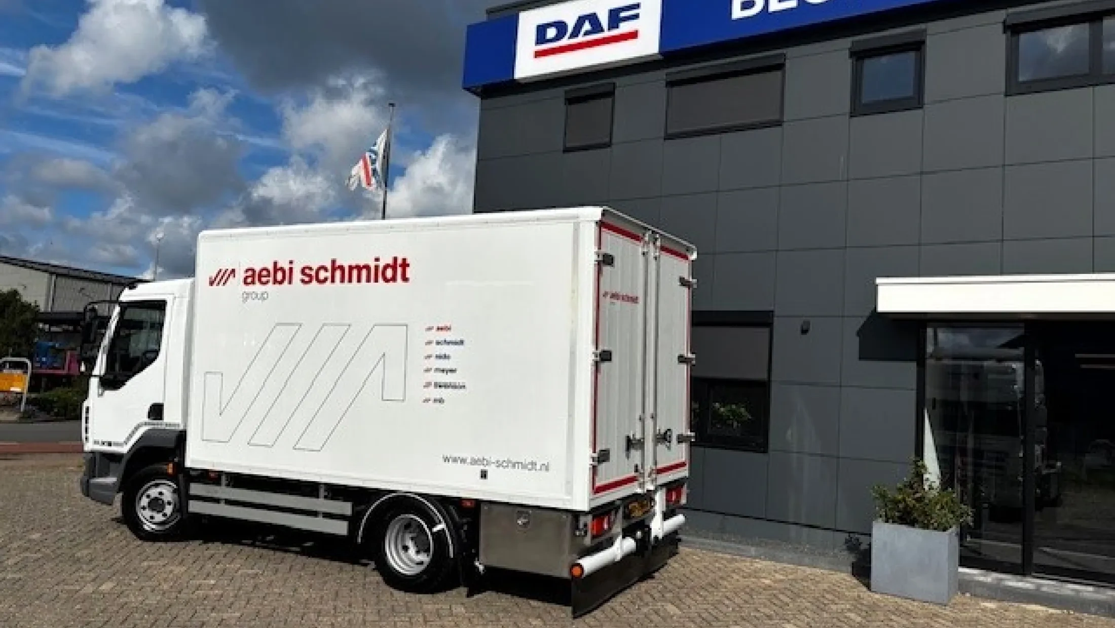 Aebi Schmidt - XB 190 FA DC 12T NGD