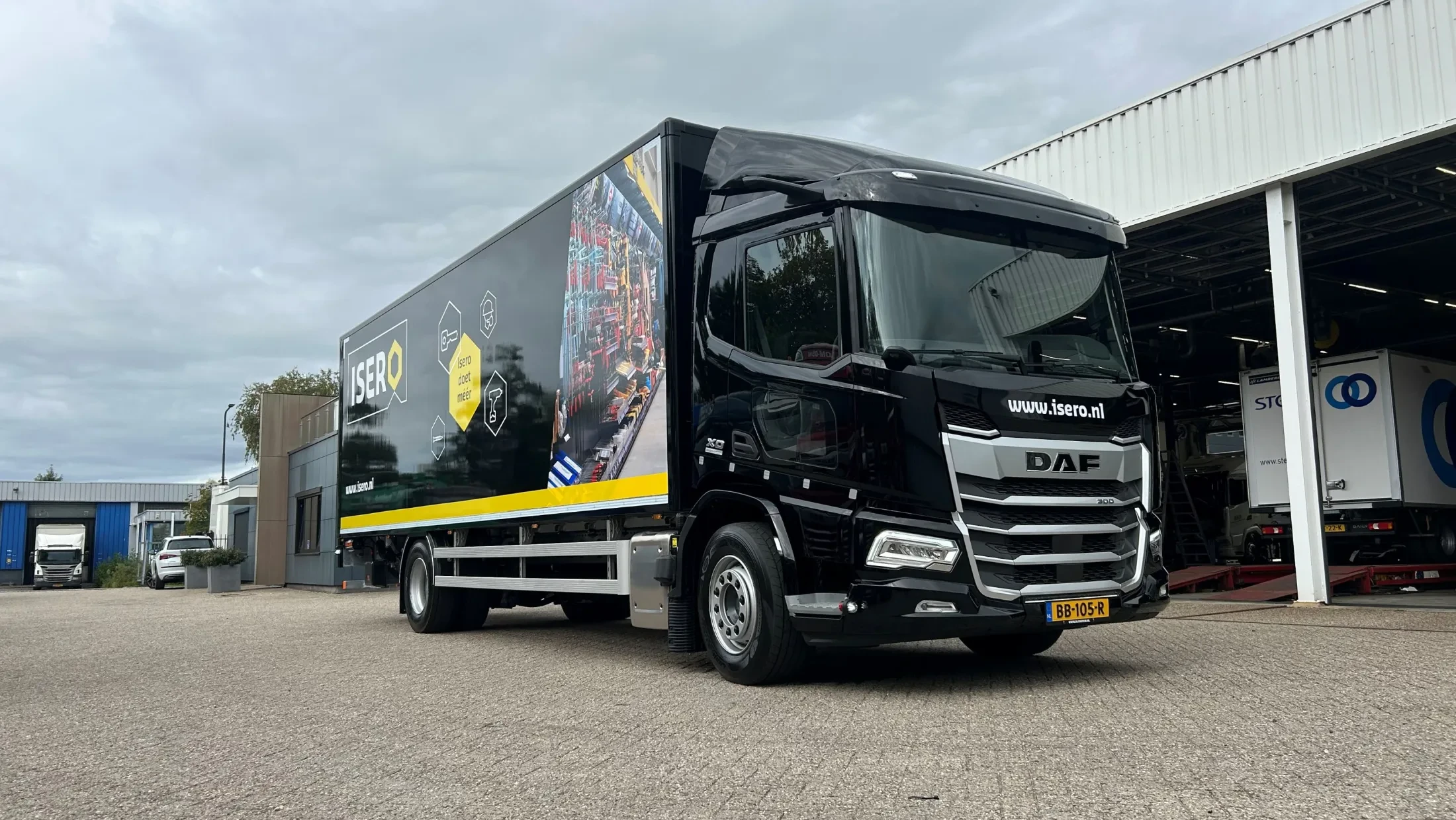 Isero - DAF XD 300 FA DC NGD