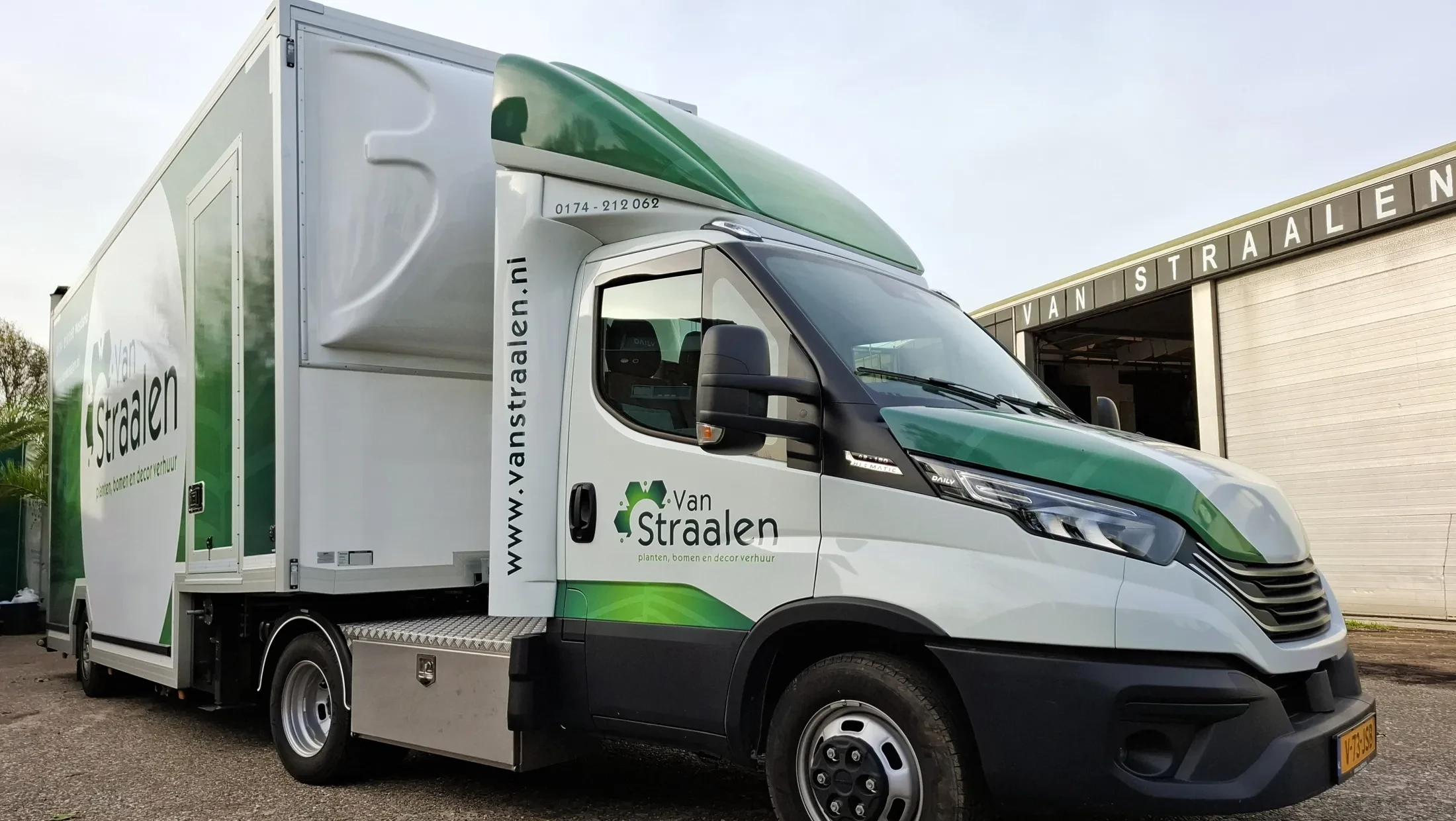 Iveco Daily 40C18 HA8 Trekker - Van Straalen