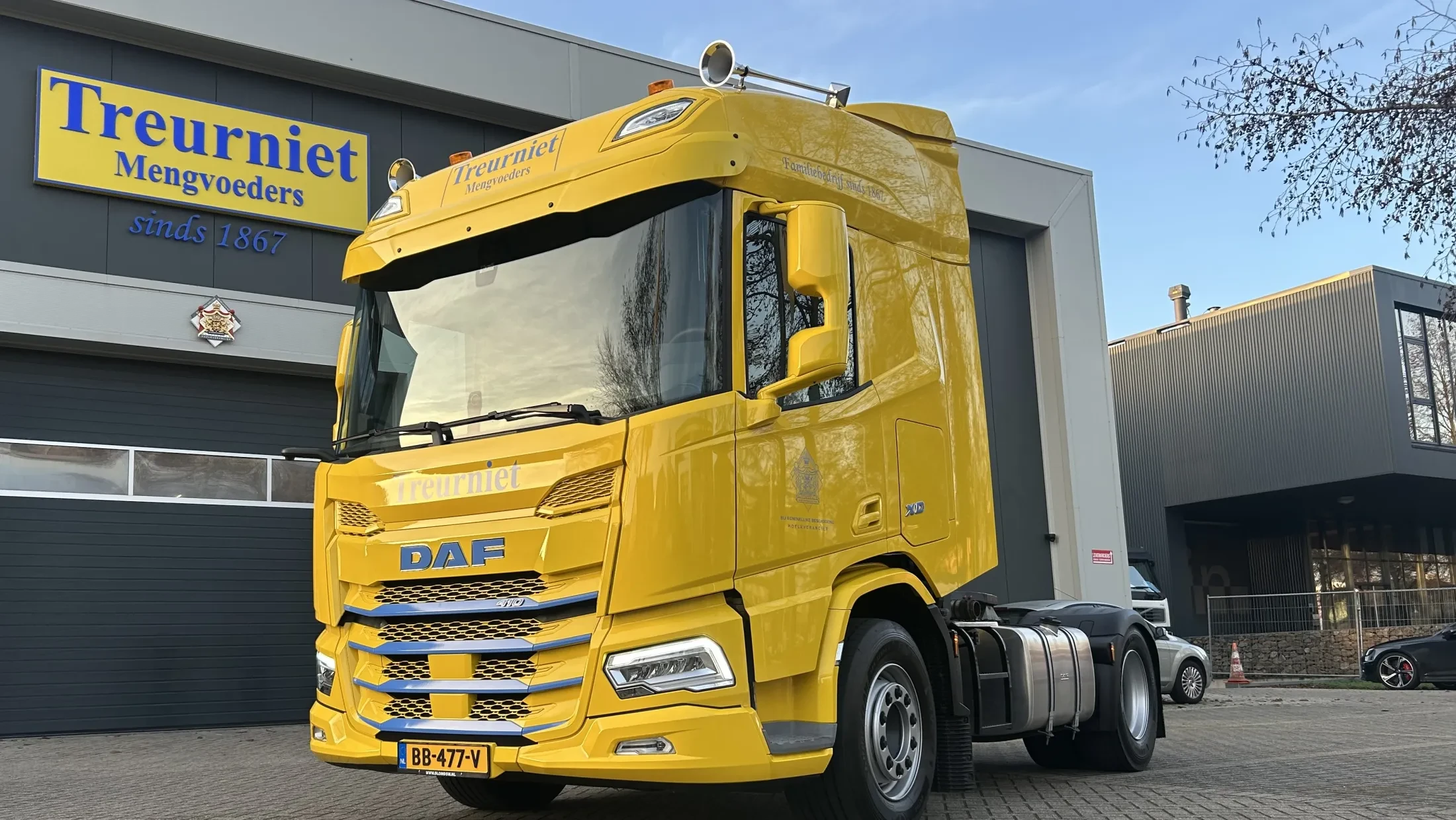 DAF XD 410 FT SHC NGD - Treurniet Mengvoeders