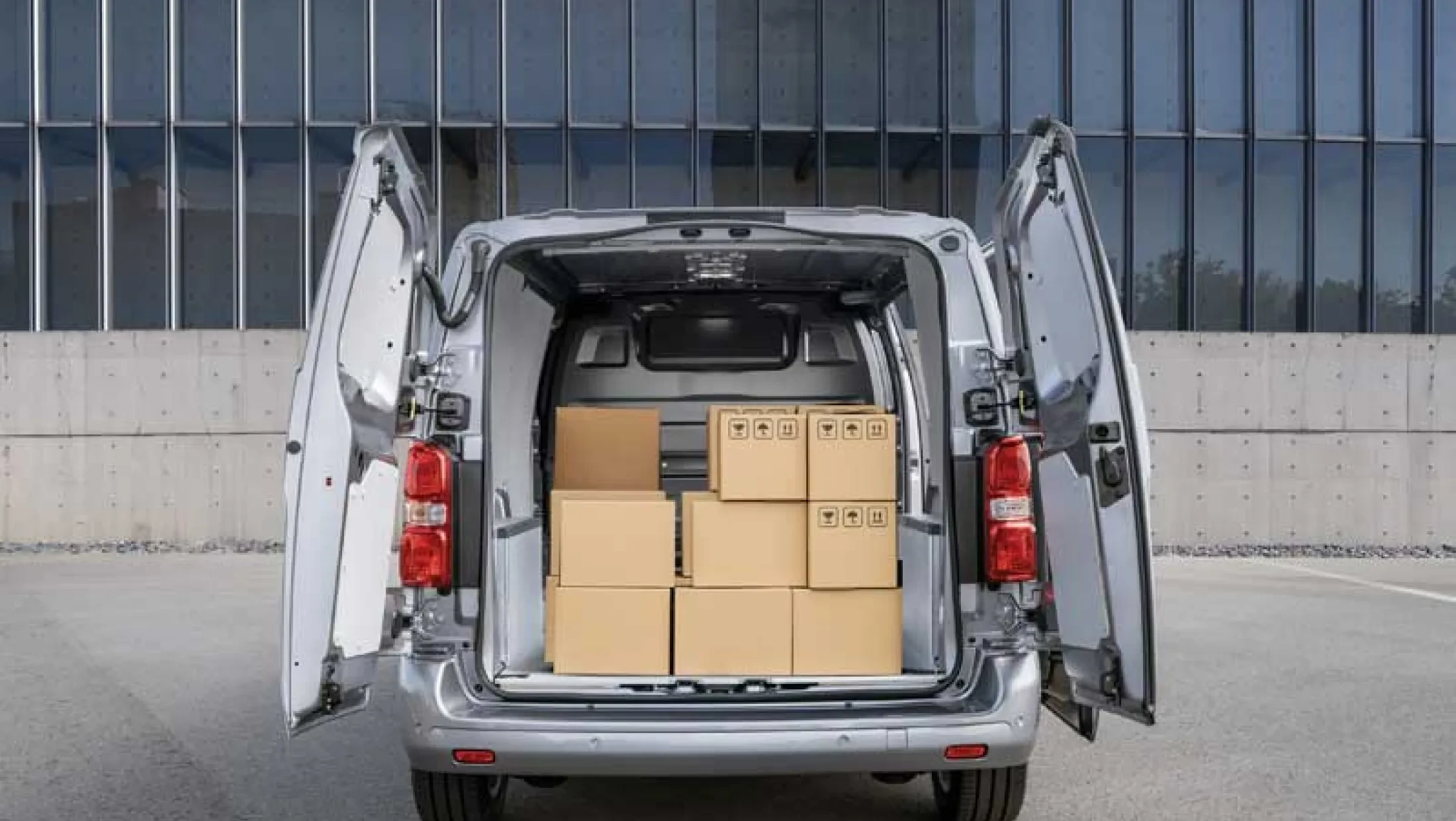 Iveco eJolly laadruimte