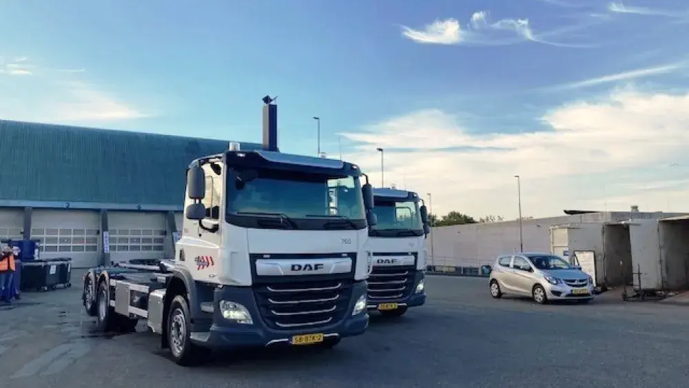 Avalex - Vervoer&Materieel - 2x DAF CF 410 FAN DC Haakarm