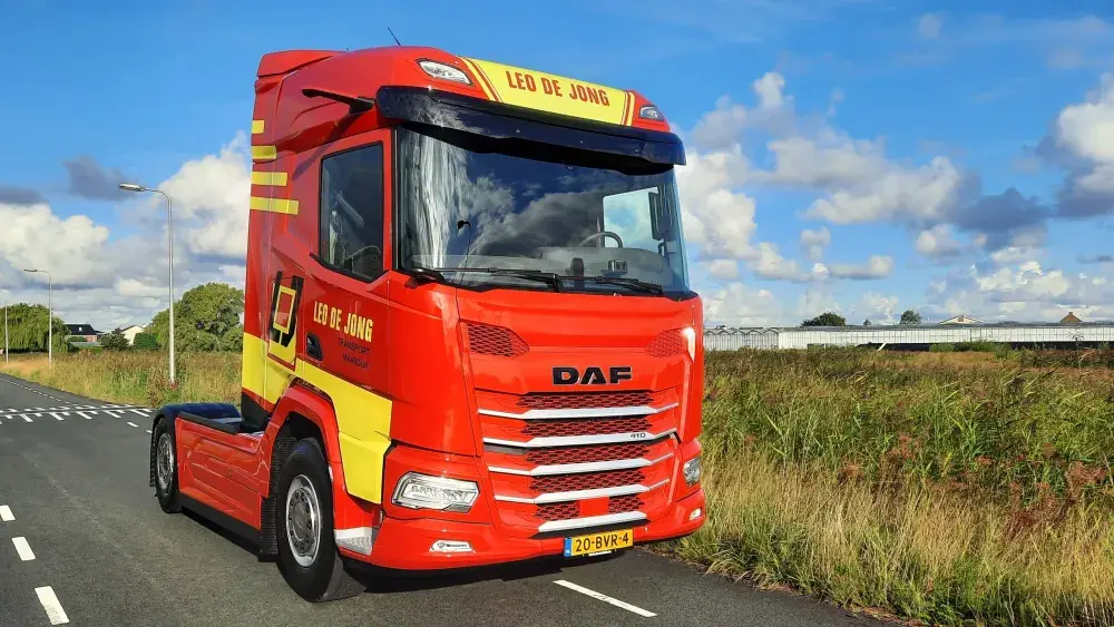 XF 410 FT SHC NGD Leo de Jong Beheer BV