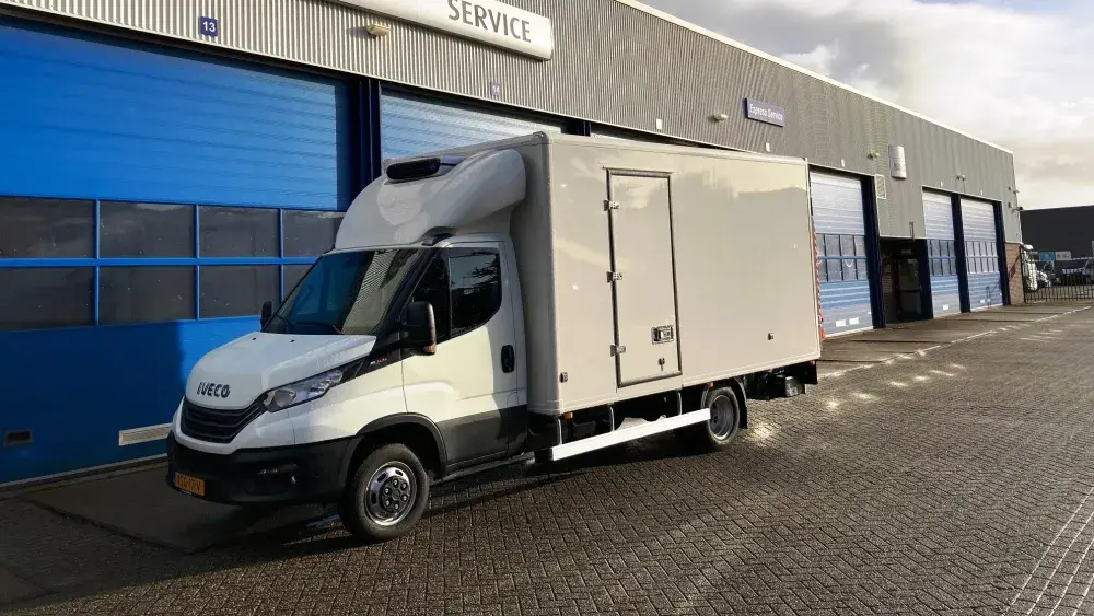 Iveco Daily 40C18HA8 - Anadolu Chicken