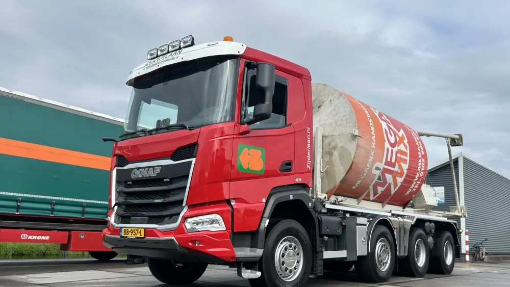 DAF - GINAF  XFC 480 FAD DC NGD 